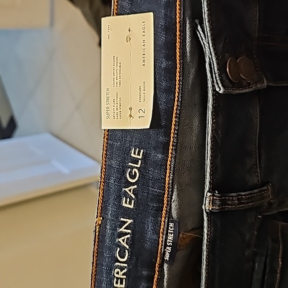 IAmerican Eagle super stretch, artist flair jeans 12 reg - Picture 5 of 7